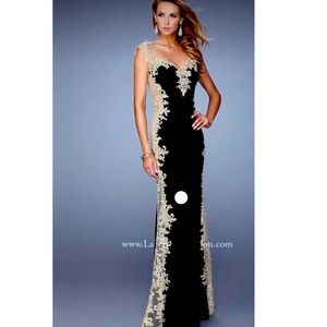 La Femme Prom Dress or Engagement/Bridal shower dress 20895 brand new with tags